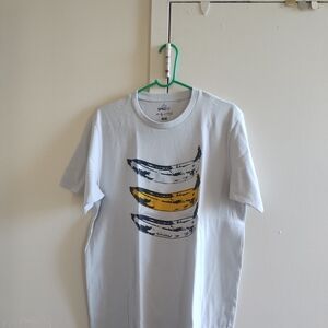 Uniqlo Gray Tee with Banana Graphic